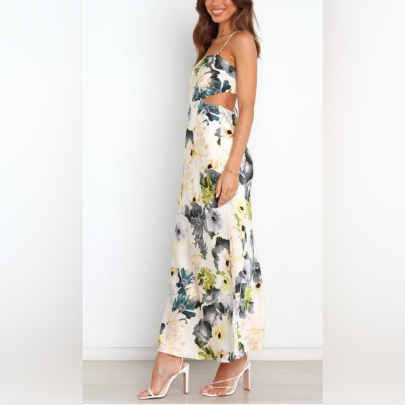 NEW Petal and Pup Jayne Dress 6 - Picture 15 of 15